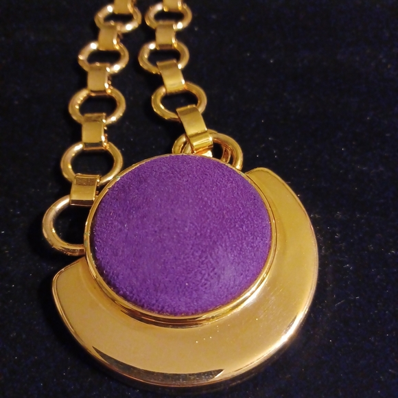 Purple Suede Pendant necklace - Picture 5 of 5